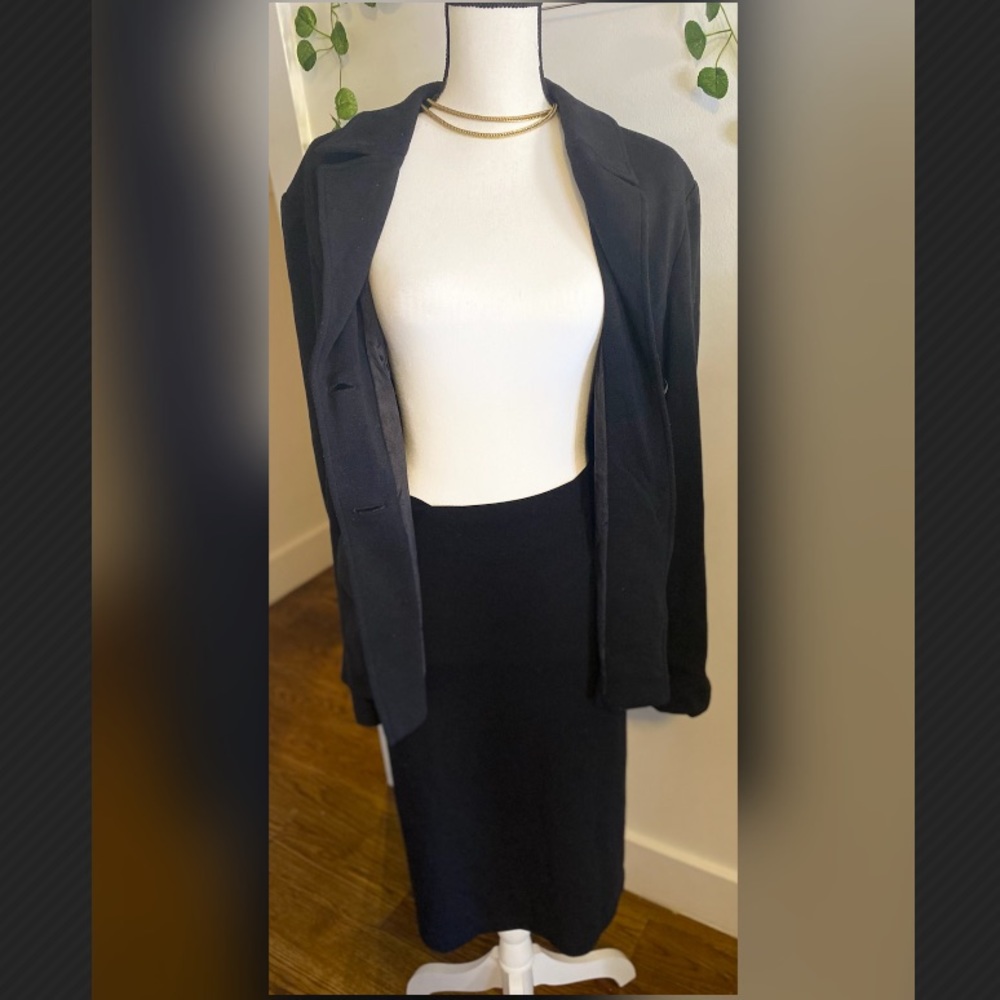 Spiegal  Women's Black Suit size 18